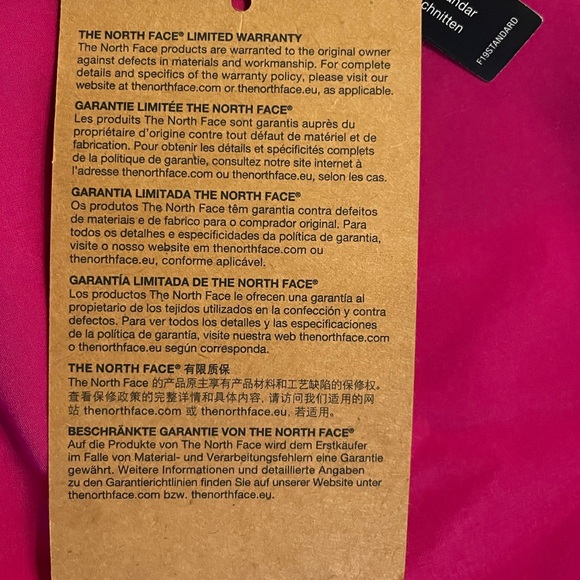 NWT The North Face Woman Shorts Size M Fuchsia Hot Pink Color - Picture 7 of 13